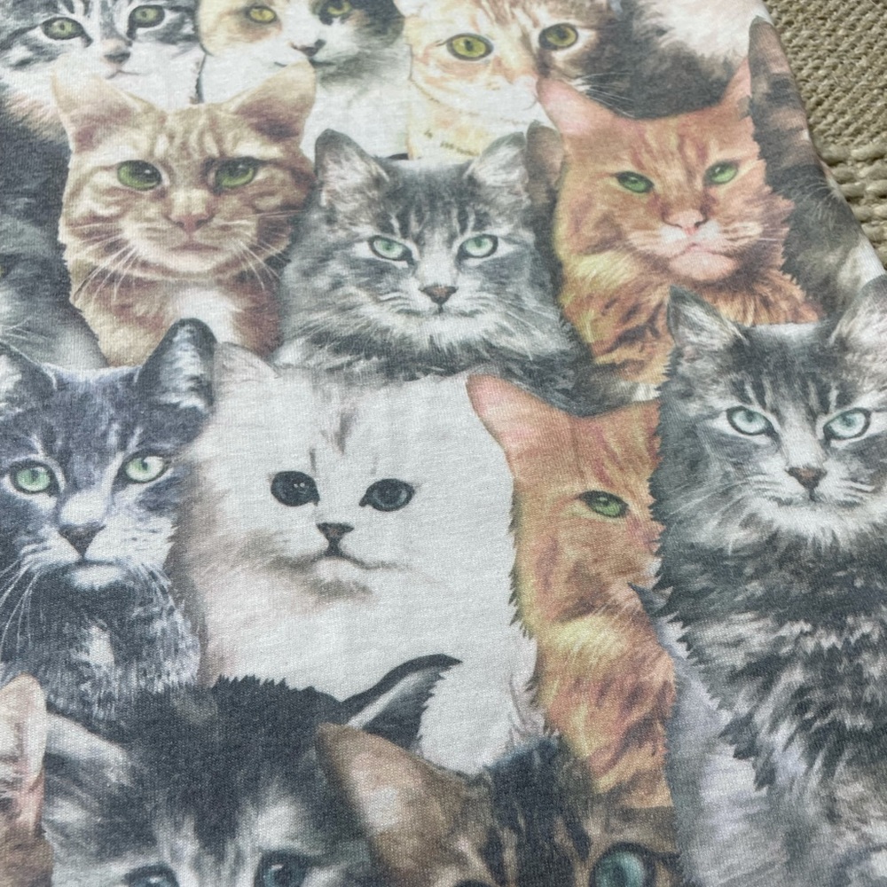 Men’s IML All Over Cat Print Graphic S/S Tee Shirt - Picture 4 of 11
